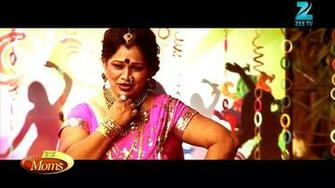 Super Mom Dance India Fine Wallpaper