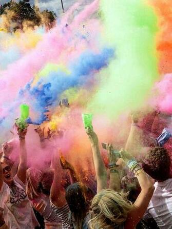 Wallpaper Colored Powder Holi Festival Dresden Germany