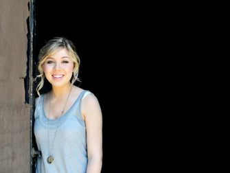 Jennette Mccurdy Wallpaper