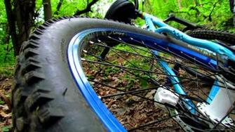 Downhill Bike Wallpaper