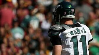 Eagles Redskins Carson Wentz S Jersey Ripped Photos