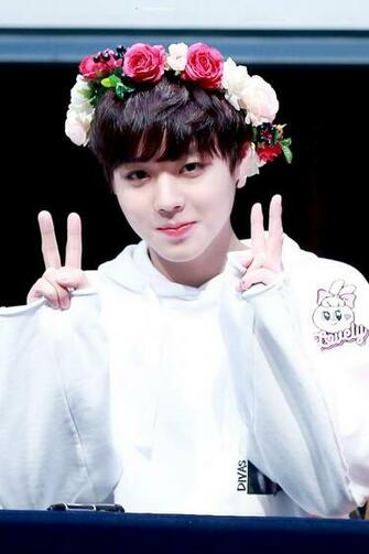 Park Jihoon Wanna One