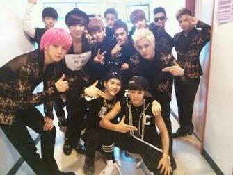 Bts And Mblaq Pose For A Friendly Photo Allkpop