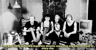 Summer Laptop Background Google Search 5sos