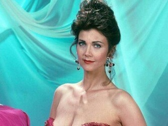 Lynda Carter Wallpaper