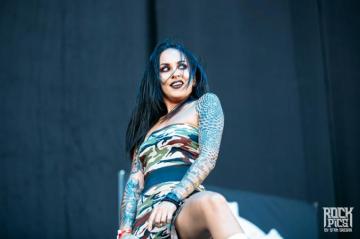 Groove Metal Music Photography Pictures Of Jinjer At A Festival