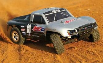 Traxxas Slash 2wd Short Course Race Truck Photo