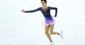 Evgenia Medvedeva Tops Kaetlyn Osmond To Win Skate Canada