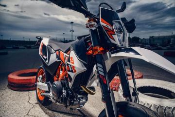 Ktm Supermoto Bikes HD Wallpaper