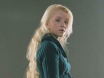 Top Evanna Lynch Hot HD Pics Photos And Wallpaper