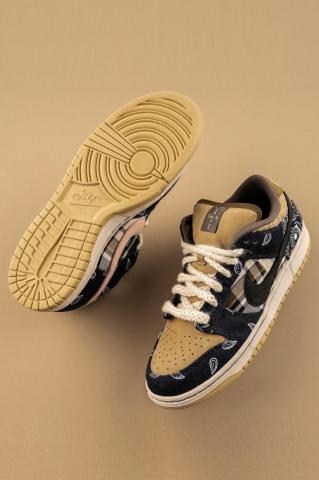 Sb Dunk Low Travis Scott Stadium Goods Hype Shoes Sneakers