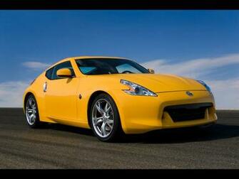 370z Front Angle Wallpaper Stock Photos