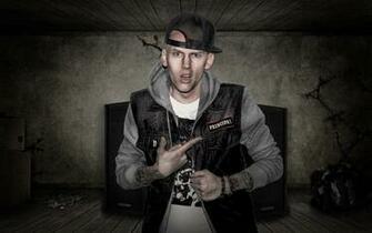 Mgk By Luiferodz