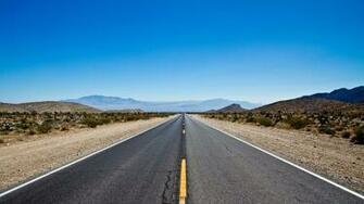 Road Canyon Wallpaper