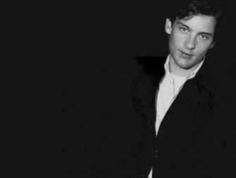 Tobey Maguire HD Wallpaper Cloudpix