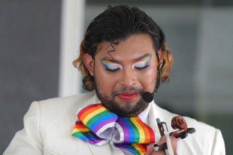 Glamourous Gay Latino Wallpaper