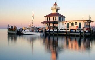 Louisiana Wallpaper Canal Lighthouse