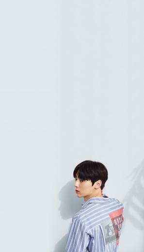 Wanna One Hwang Minhyun X Ce Magazine Wallpaper Favorite
