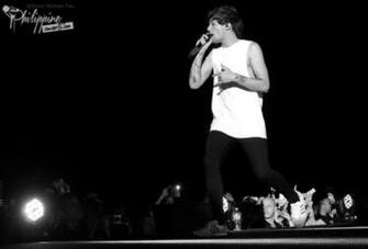 One Direction Black And White Louis Tomlinson