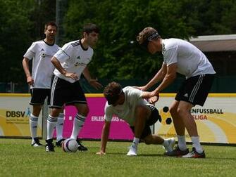 Thomas Muller And Matthias Ginter Try Their Luck At Blindenfu Ball