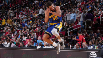 Thompson Nets 3s Has Points In Warriors 1st Road Win