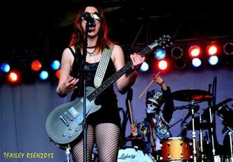 Lzzy Hale Of Halestorm Pollstar Image Crazy Gallery