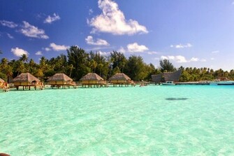 Magnificent Bora Green Blue Lagoon HD Wallpaper