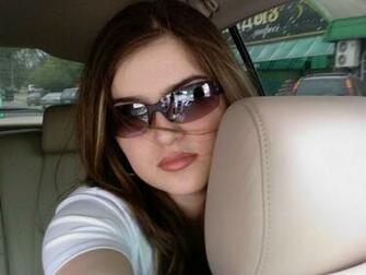 Hot Cute Pakistani Girls Wallpaper