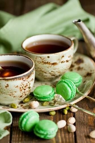 Pistachio Macarons Tea iPhone Wallpaper