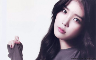 Iu Wallpaper On