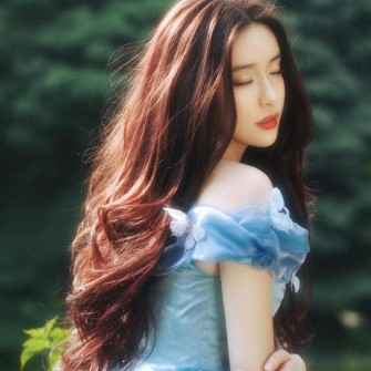 You Meng Ziyi Asian Beauty