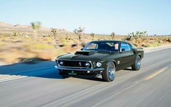 Ford Mustang Boss Front Left Photo