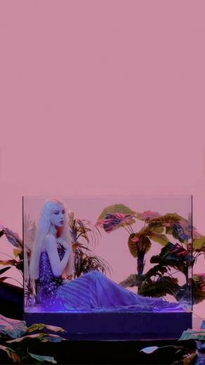 Jinsoul Loona Singing In The Rain Wallpaper Cr