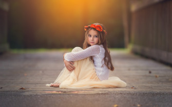 Very Cute Baby Girl Wallpaper