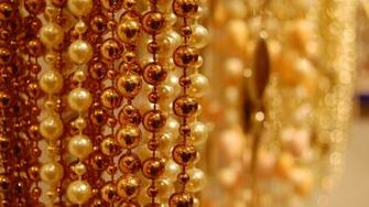 Pearls Wallpaper World