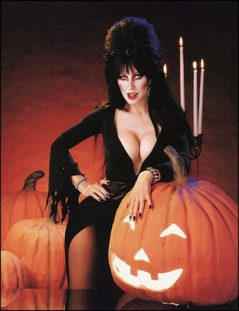 Elvira Photo
