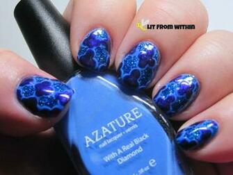 Lit From Within Blue And Purple Quatrefoil Wallpaper