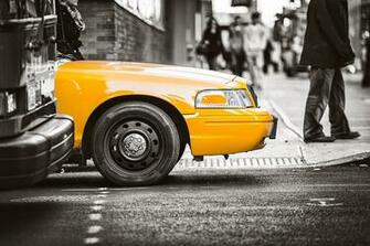 A Close Look Of The Hood New York City Cab Paperpull