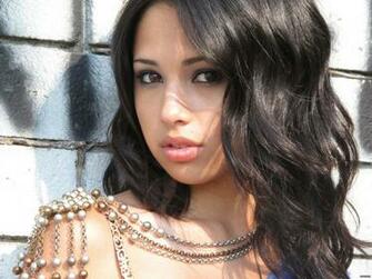 Jasmine V Wallpaper