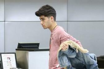 Zayn Malik Shirtless HD Desktop Wallpaper