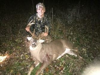 Whitetail In Illinios By Jd Deany Bowhunting