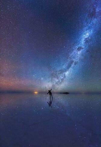 Dancing Among The Stars Salar De Uyuni Bolivia Travel Night