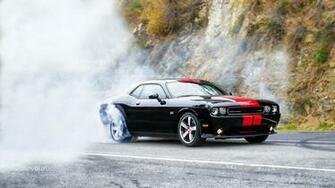 Pics Photos Dodge Challenger Srt8 HD Wallpaper