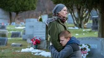 Watch Ben Is Back Re Julia Roberts Lucas Hedges