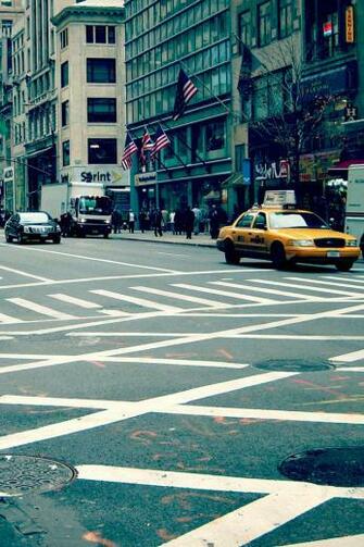 New York City Street iPhone 4s Wallpaper