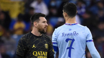 Ronaldo S Million Dollar Post On Epic Messi Moment From Psg Vs