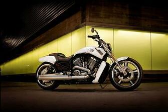 Harley Davidson V Rod Muscle Wallpaper