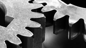 Put Your Gears On Display With These Mechanical Wallpaper