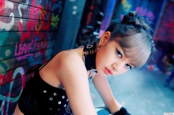 Blackpink S Lalisa Manoban In Kill This Love M V Shoot HD
