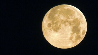 Full Moon Desktop Wallpaper